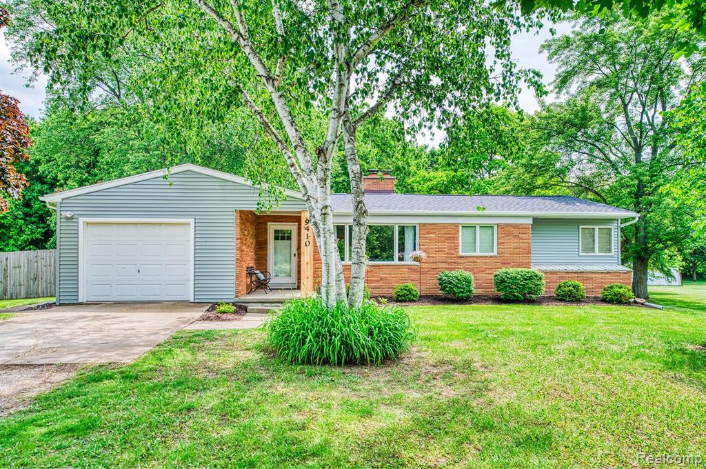 9410 East Richfield Road Davison, MI 48423 - Photo 1 of 27 Gallery Image 1