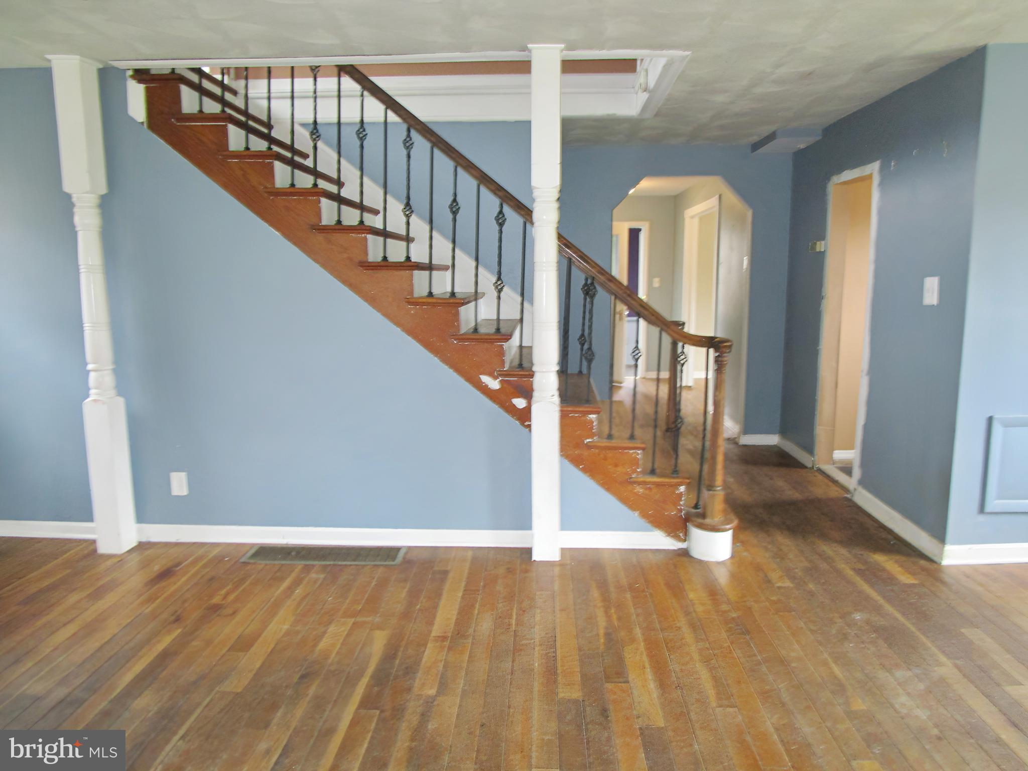 243 Porters Bridge Road Colora, MD 21917 - Photo 9 of 36 Decorative staircase railing!