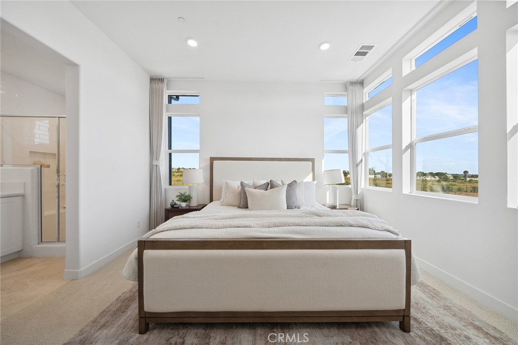 185 Sentosa Irvine, CA 92618 - Photo 14 of 57