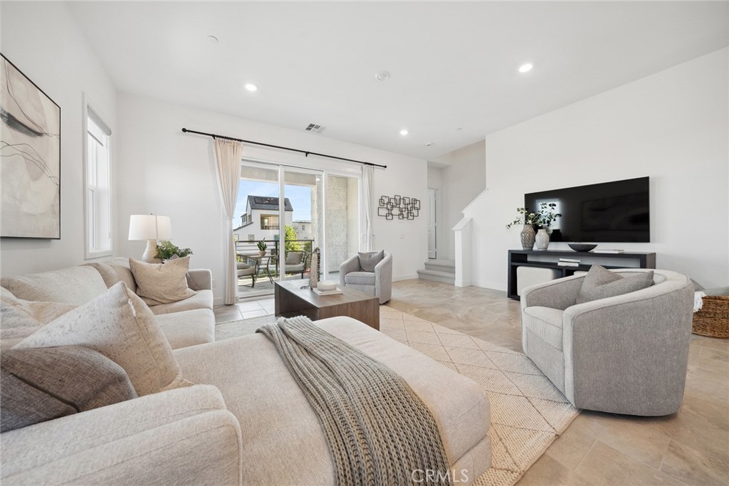 185 Sentosa Irvine, CA 92618 - Photo 28 of 57