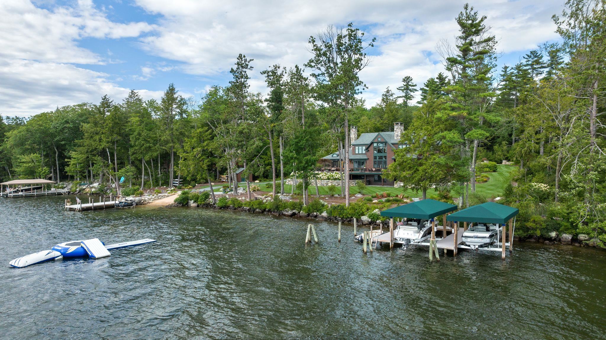 270 Gov Wentworth Highway Tuftonboro, NH 03853 - Photo 3 of 40