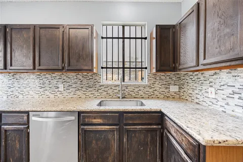 $235,000 | 8107 Summer Trail Drive, Houston, TX 77040