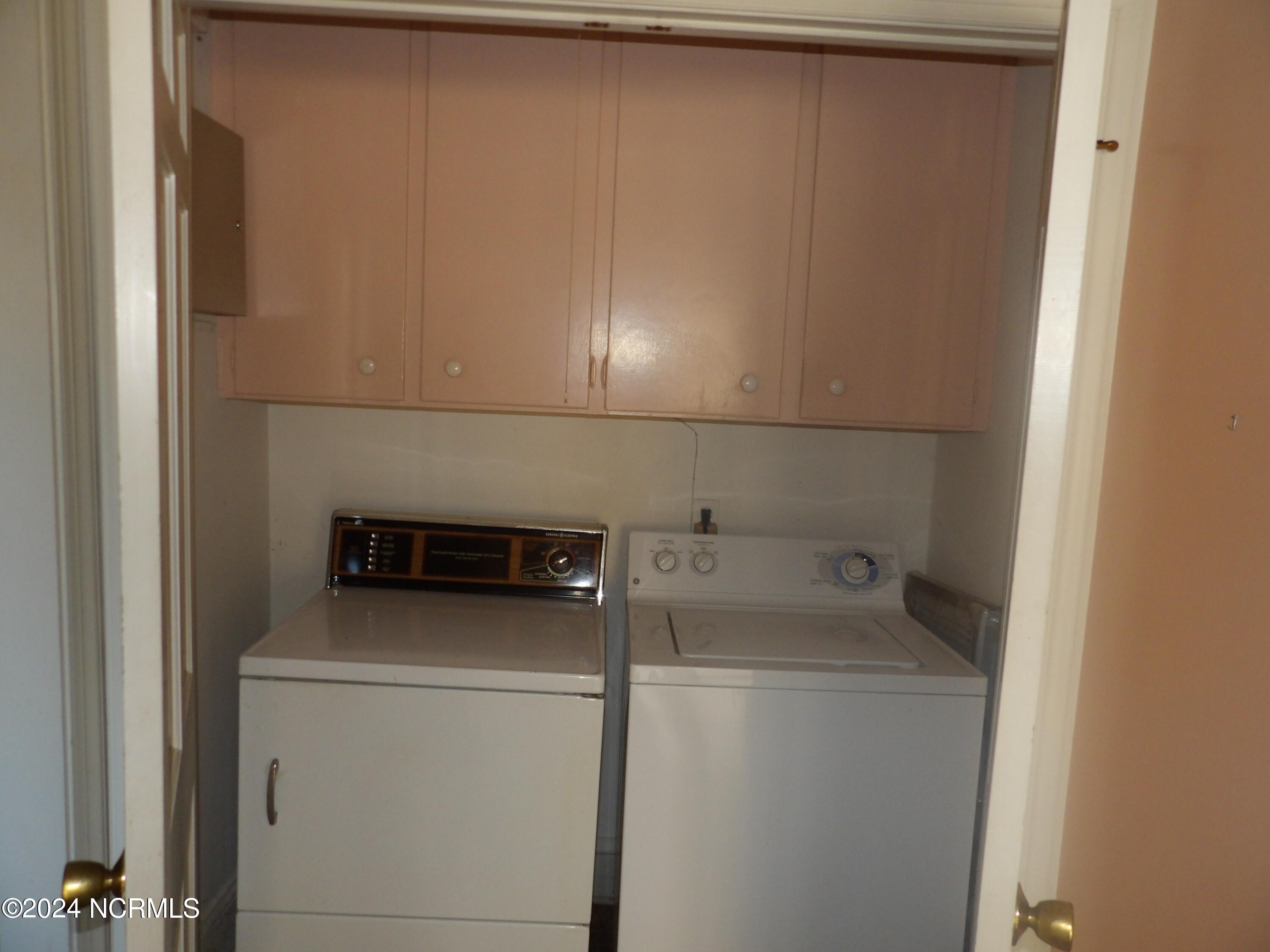 1301 Ridge Road Kinston, NC 28504 - Photo 17 of 51 100_0072