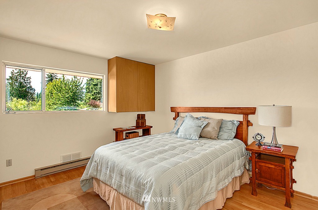18796 Ridgefield Road Northwest Shoreline, WA 98177 - Photo 15 of 25 Gallery Image 15