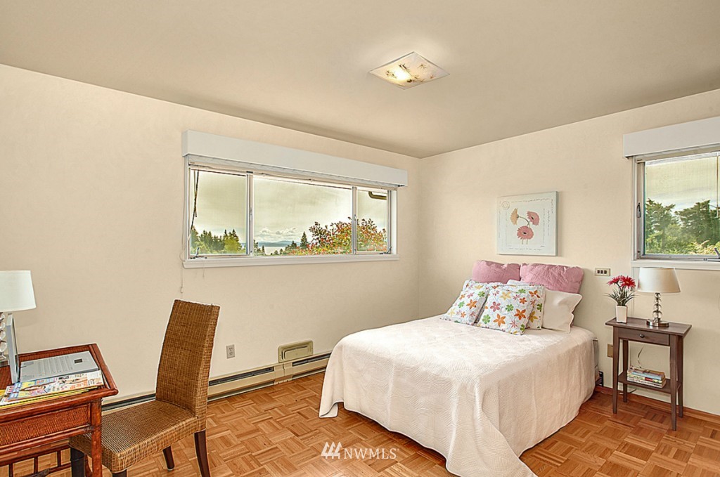 18796 Ridgefield Road Northwest Shoreline, WA 98177 - Photo 17 of 25 Gallery Image 17