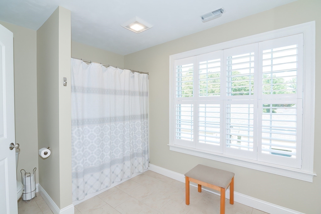 22 Golf Ridge Drive, Unit 22 Sutton, MA 01590 - Photo 34 of 41 Gallery Image 34
