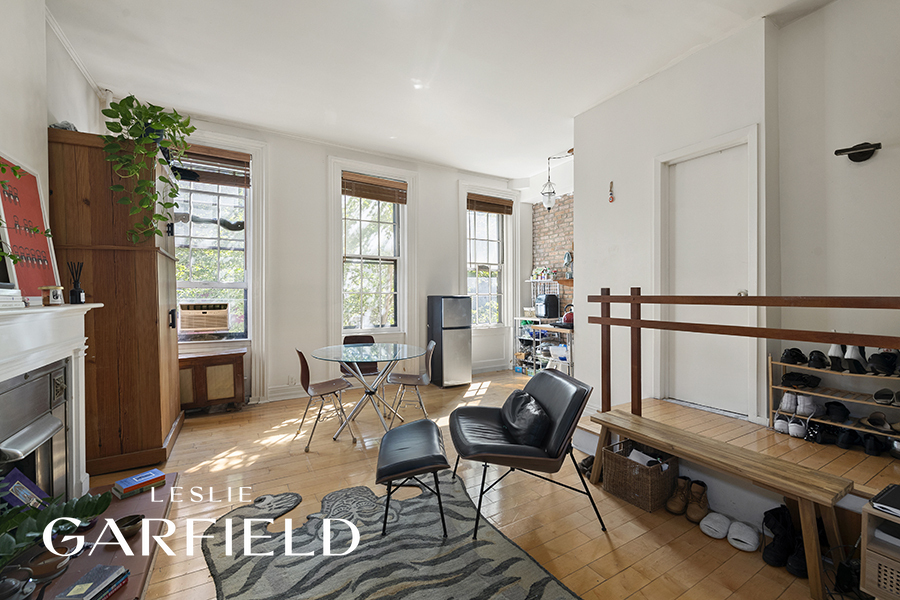 321 East 6th Street Manhattan, NY 10003 - Photo 4 of 9