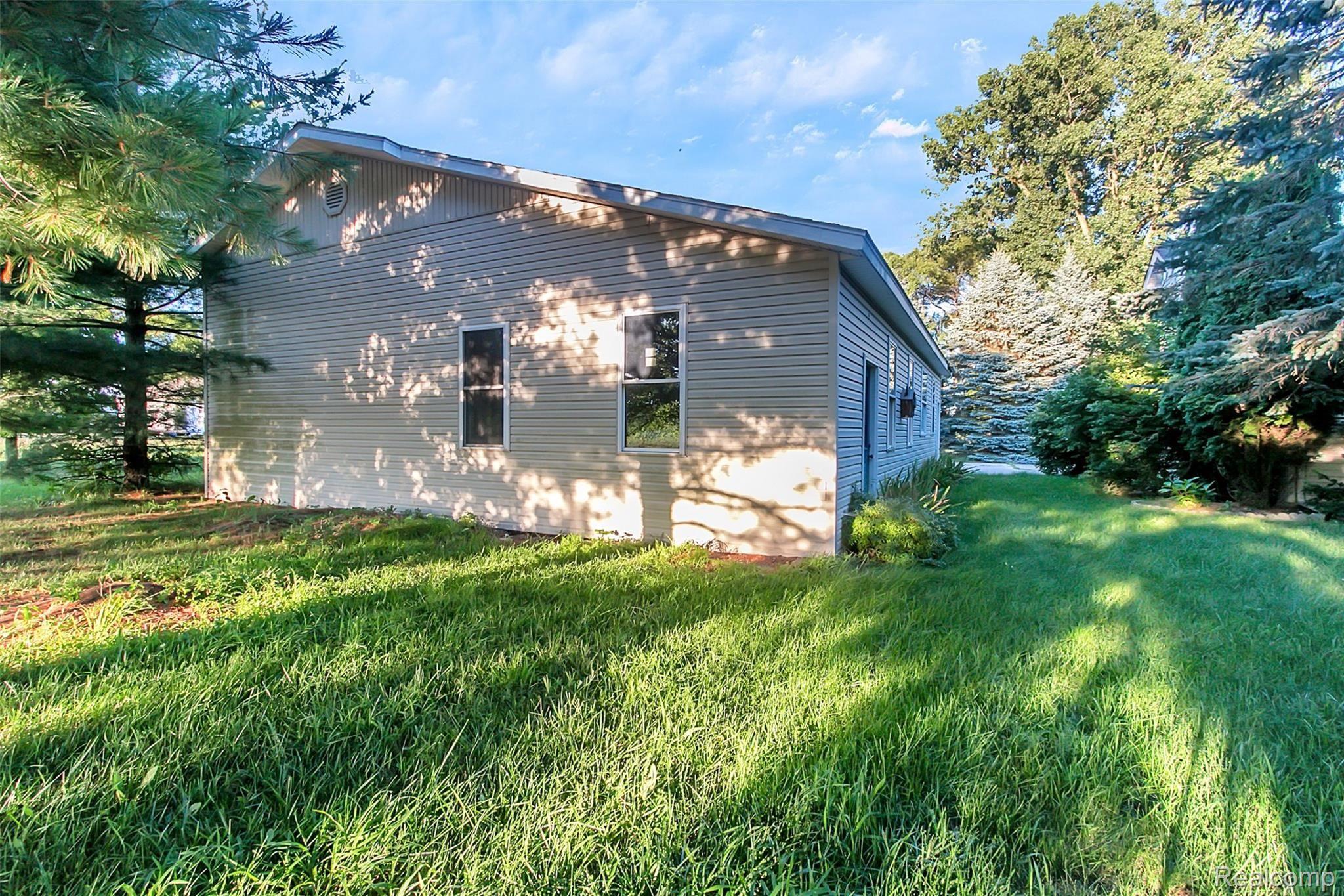 1717 Colwood Road Caro, MI 48723 - Photo 8 of 36 1717 Colwood Rd - HD Drone Photography-8.jpg