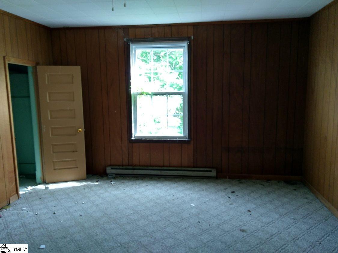325 South 809 Pacolet, SC 29372 - Photo 8 of 31