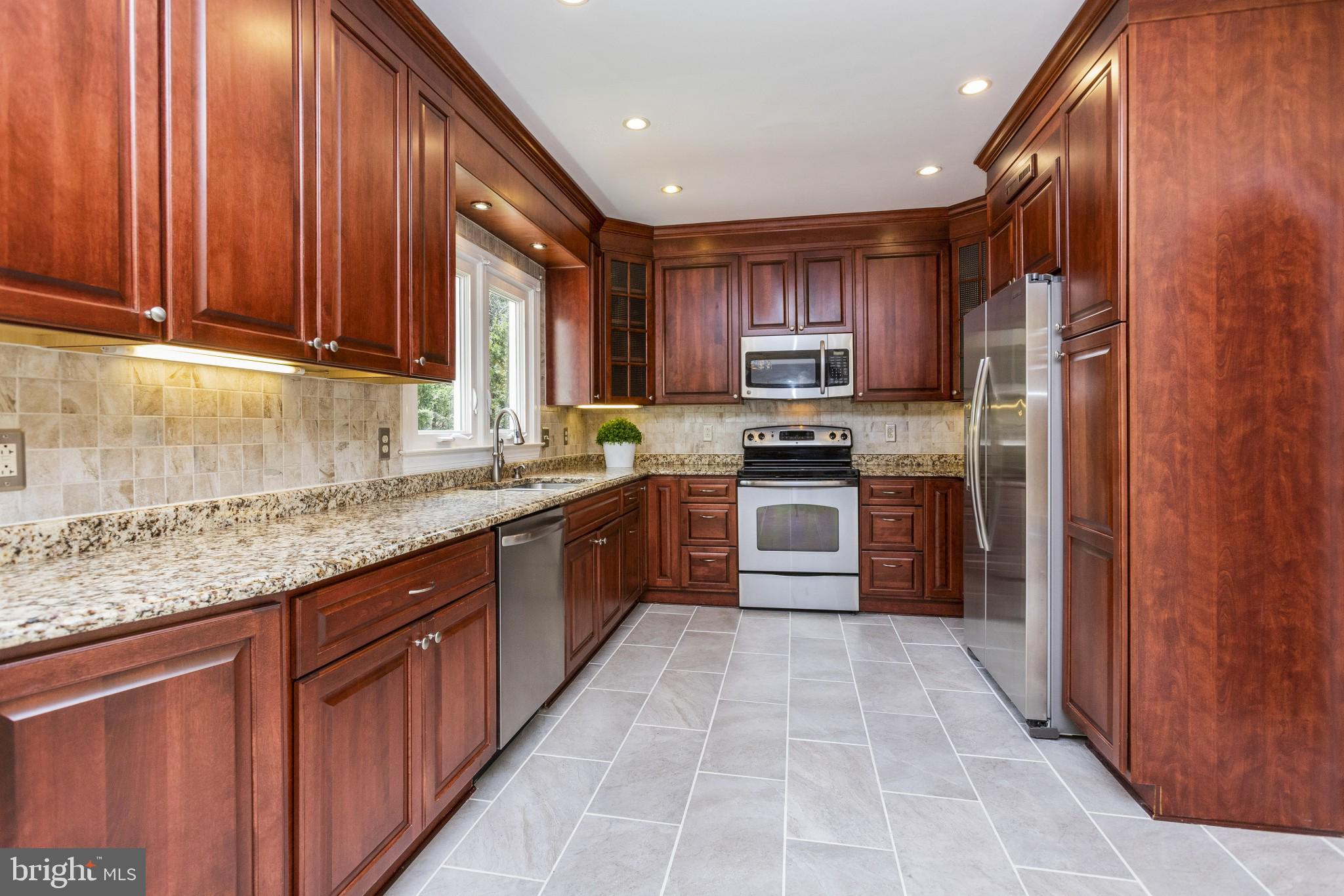 528 Post Oak Road Annapolis, MD 21401 - Photo 15 of 44 Gallery Image 15