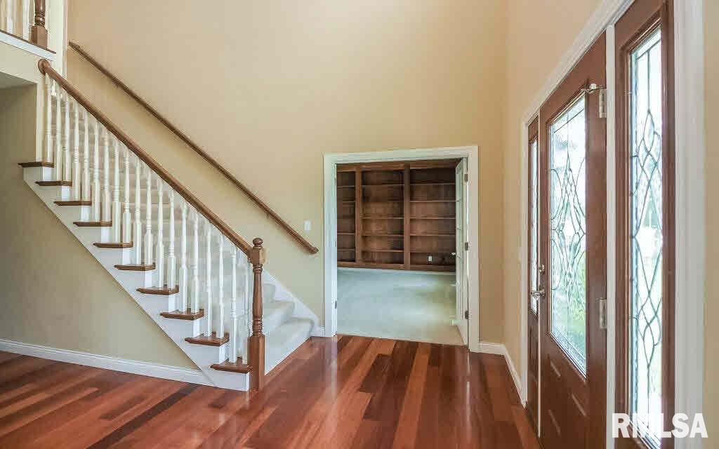 880 Rustic View Court Eldridge, IA 52748 - Photo 13 of 24 Gallery Image 13
