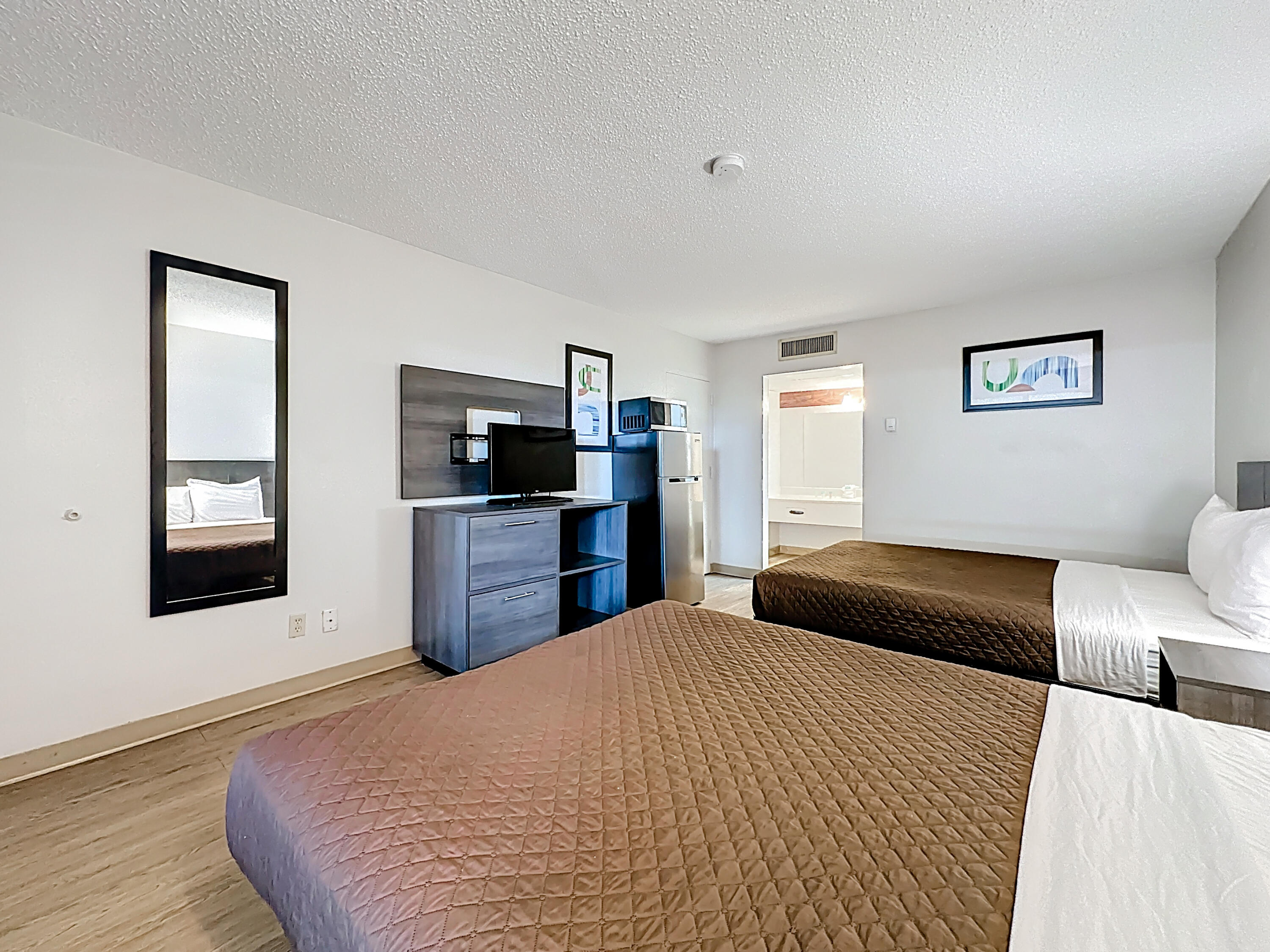 910 Suemac Road Jacksonville, FL 32254 - Photo 30 of 32 Double Room - Stayable Jacksonville West