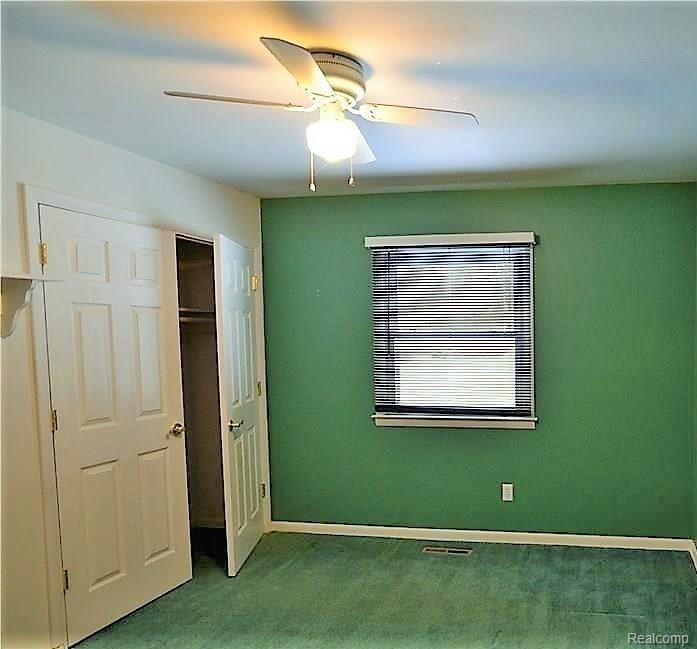 11184 Linden Road Linden, MI 48451 - Photo 16 of 30 HUGE STEP IN CLOSETS