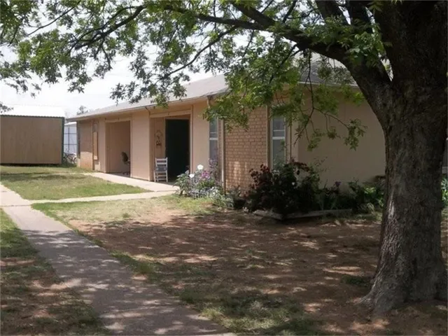 $632 | 1512 Primrose Lane, Cisco, TX 76437