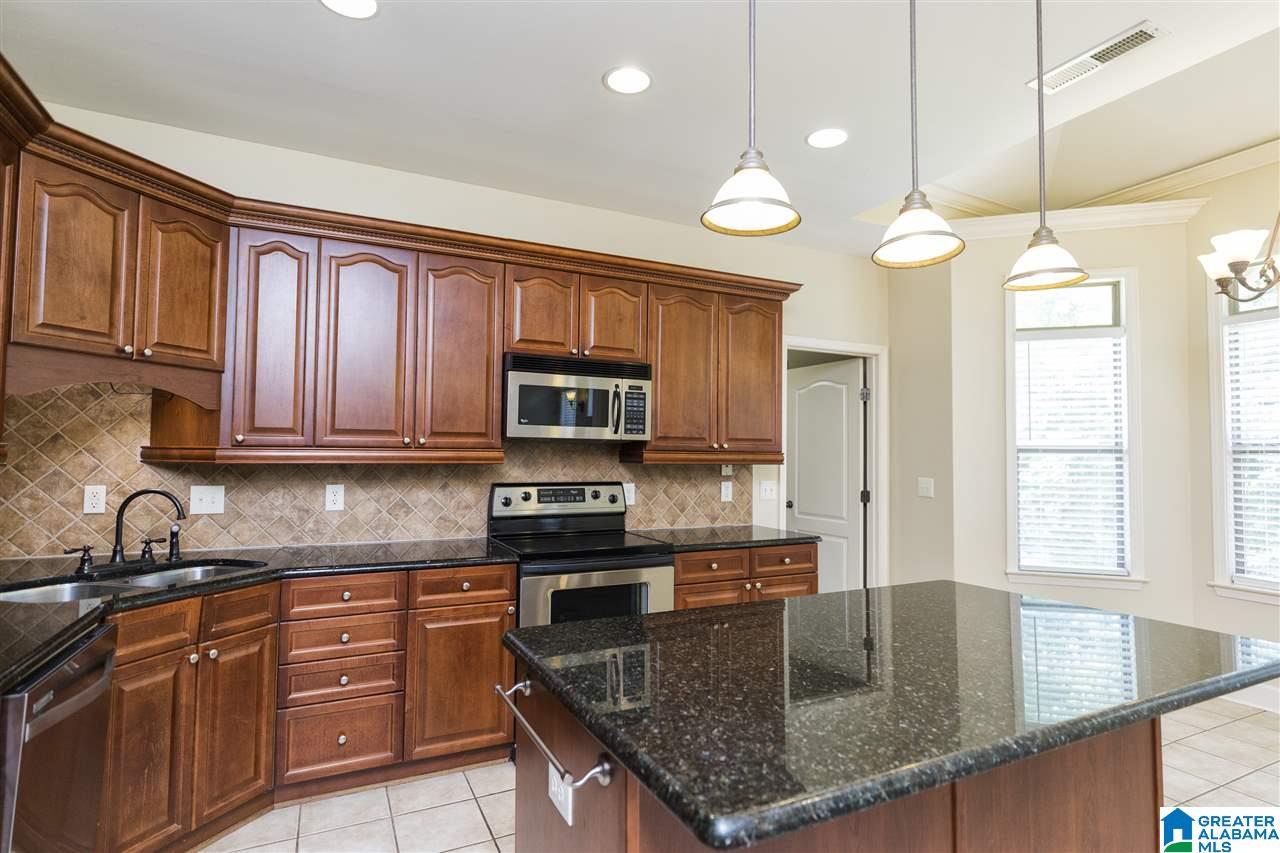 138 Thoroughbred Lane Alabaster, AL 35007 - Photo 5 of 38