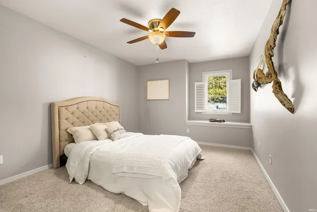 $599,999 | 2624 East Stalf Road, Columbia City, IN 46725