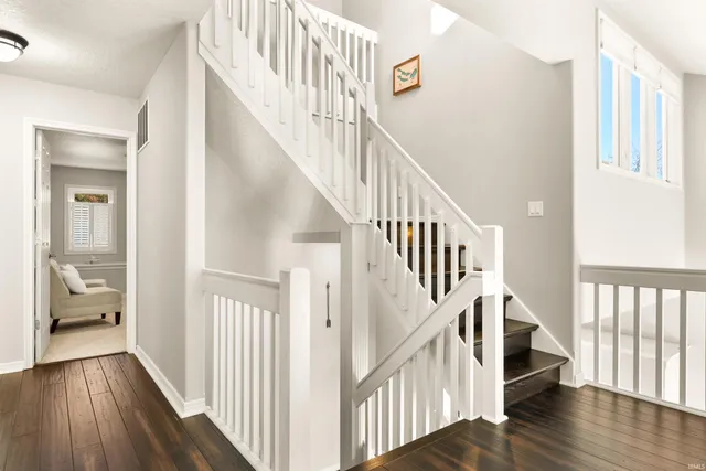 $599,999 | 2624 East Stalf Road, Columbia City, IN 46725