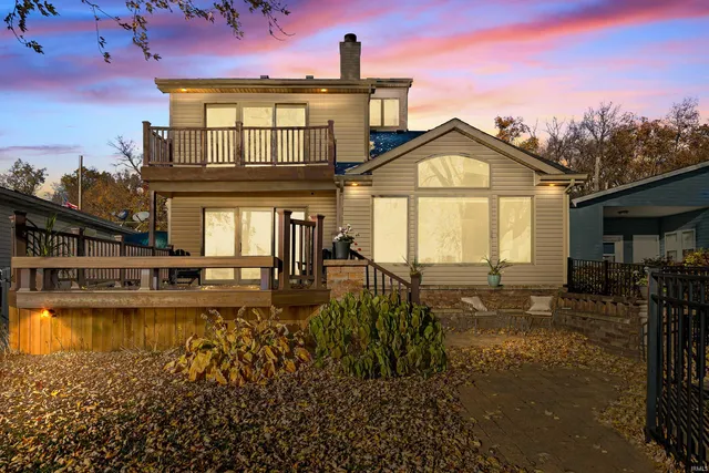 $599,999 | 2624 East Stalf Road, Columbia City, IN 46725