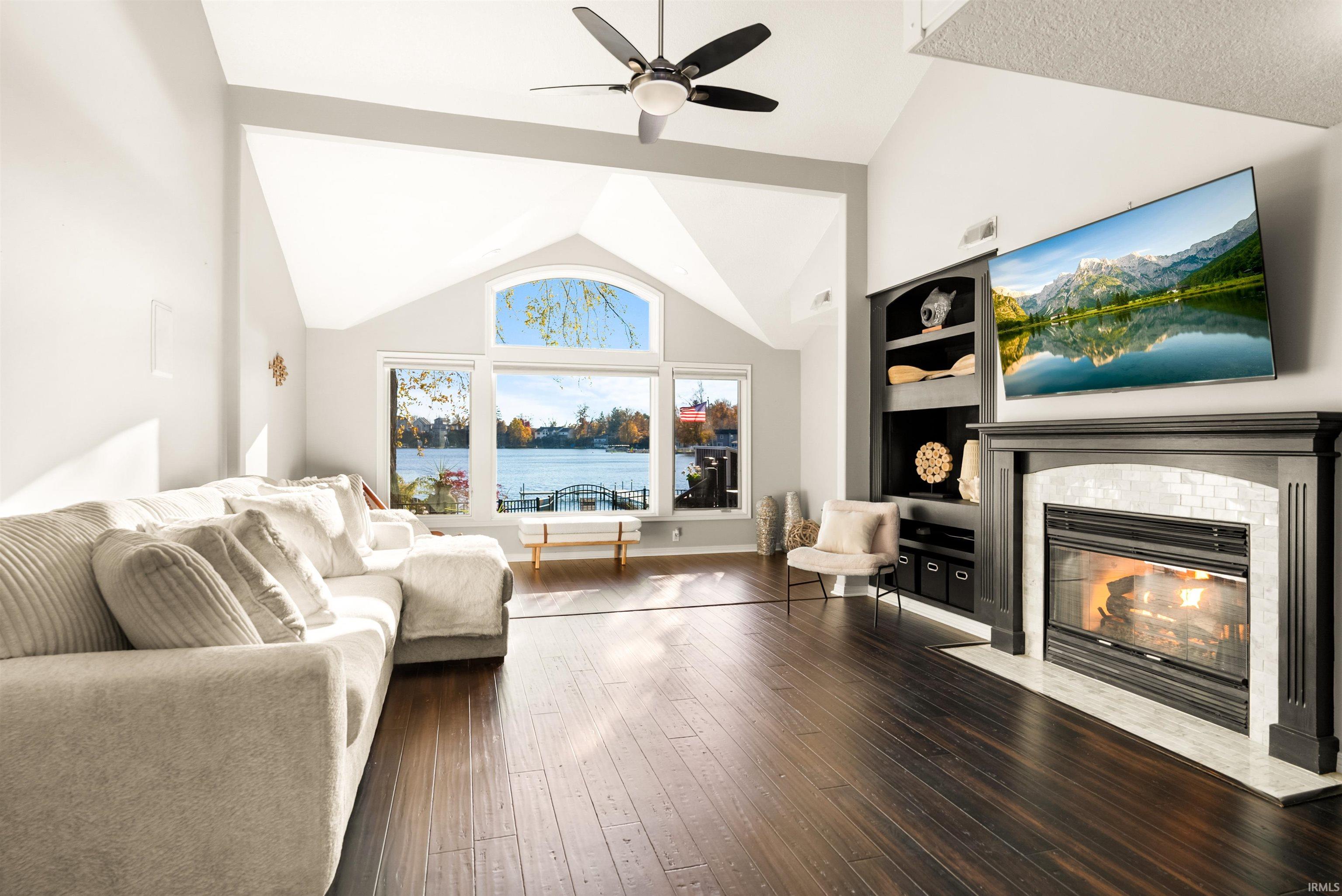 2624 East Stalf Road Columbia City, IN 46725 - Photo 9 of 36