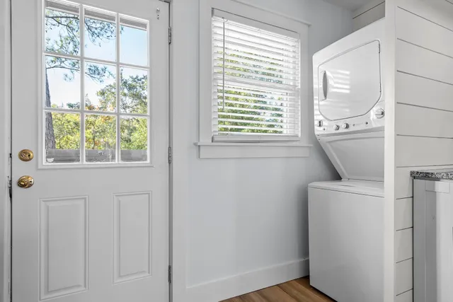 $285,000 | 404 St Charles Court, Charleston, SC 29407