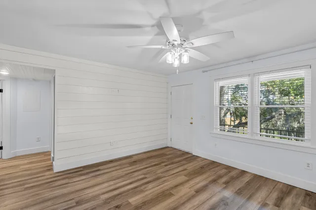 $285,000 | 404 St Charles Court, Charleston, SC 29407