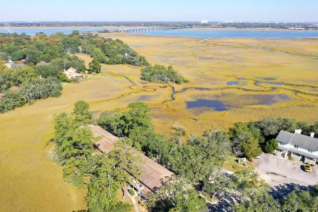 $285,000 | 404 St Charles Court, Charleston, SC 29407