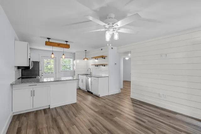 $285,000 | 404 St Charles Court, Charleston, SC 29407