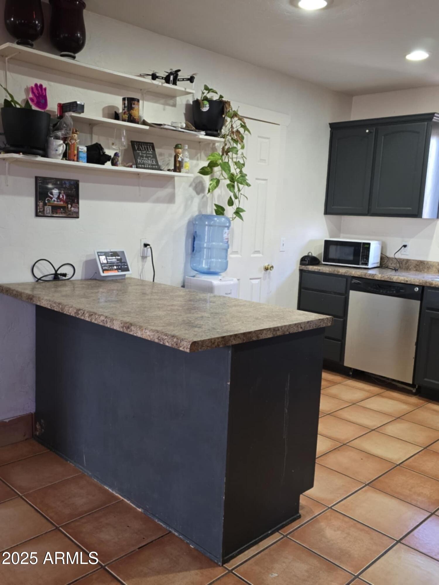 4207 Santa Fe Avenue Douglas, AZ 85607 - Photo 3 of 10 Kitchen 22