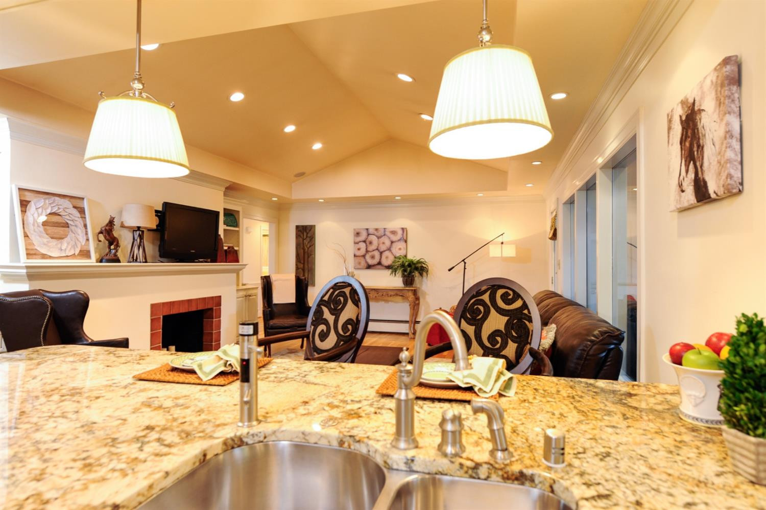 305 Clinton Road Lexington, KY 40502 - Photo 13 of 44 Photo 13