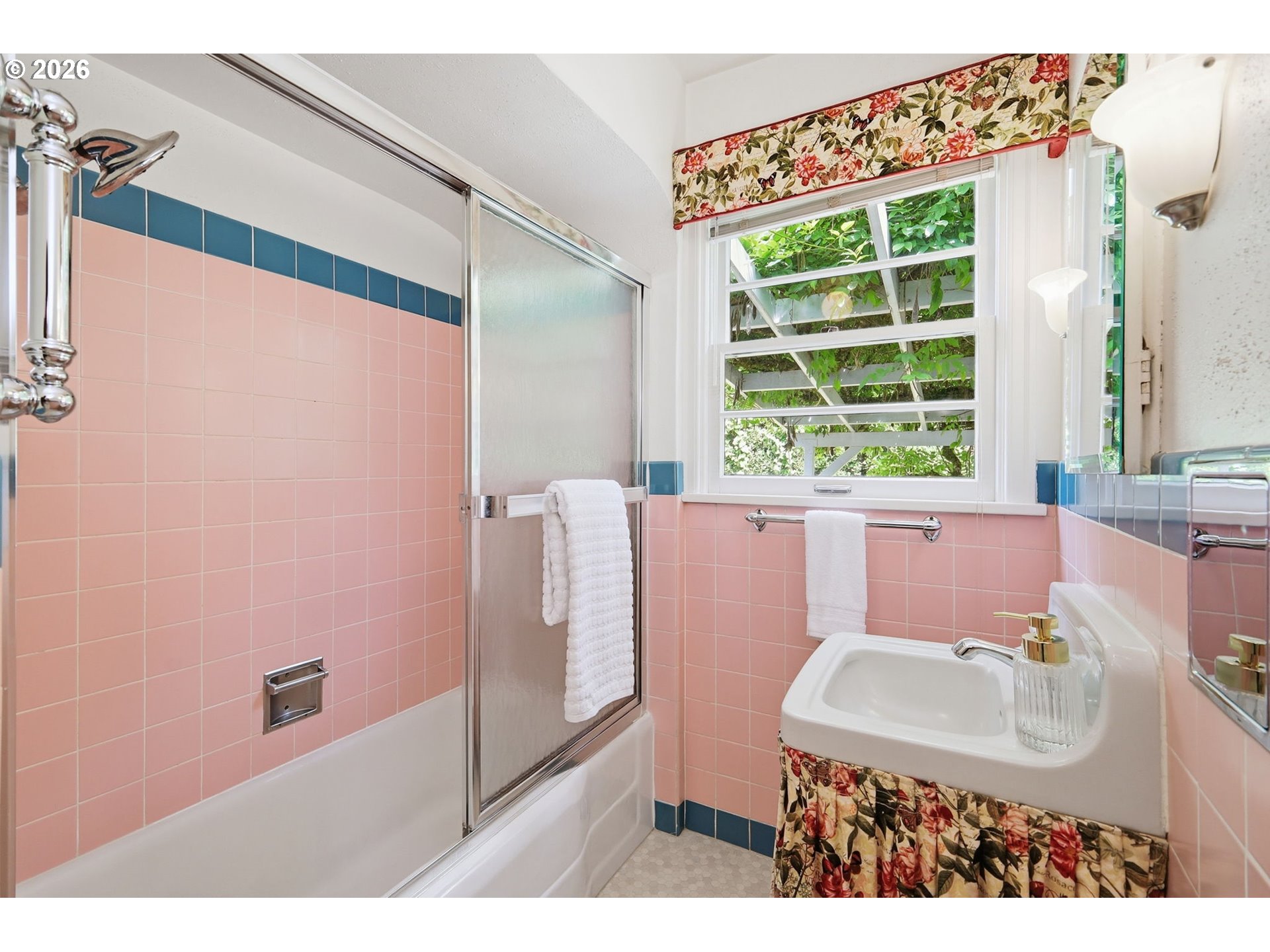 2290 Sandy Drive Eugene, OR 97401 - Photo 21 of 45