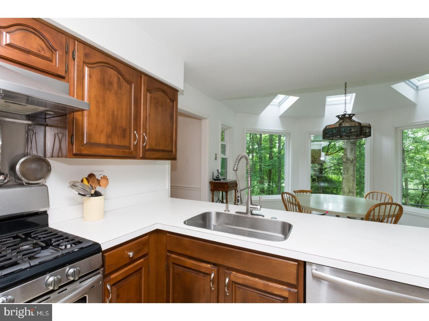 818 Shadow Farm Road West Chester, PA 19380 - Photo 8 of 23 Kitchen