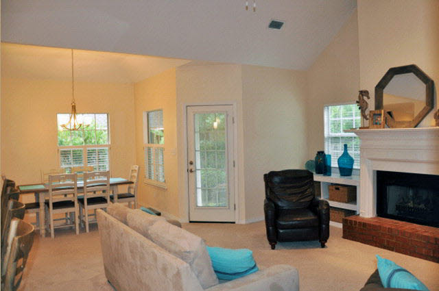 19781 Hunters Loop Fairhope, AL 36532 - Photo 8 of 26 Living Room/Dining