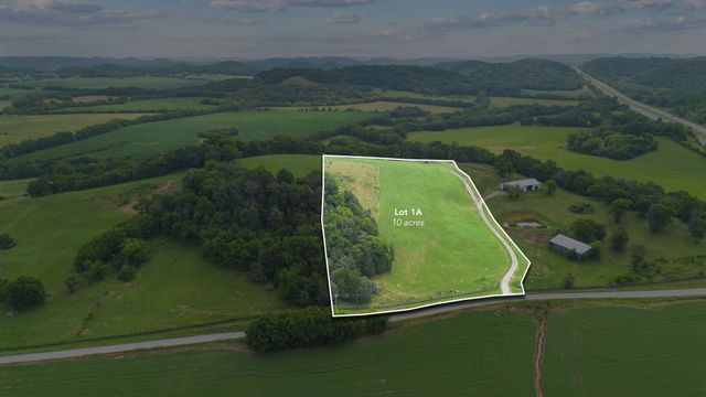 a view of a outdoor space