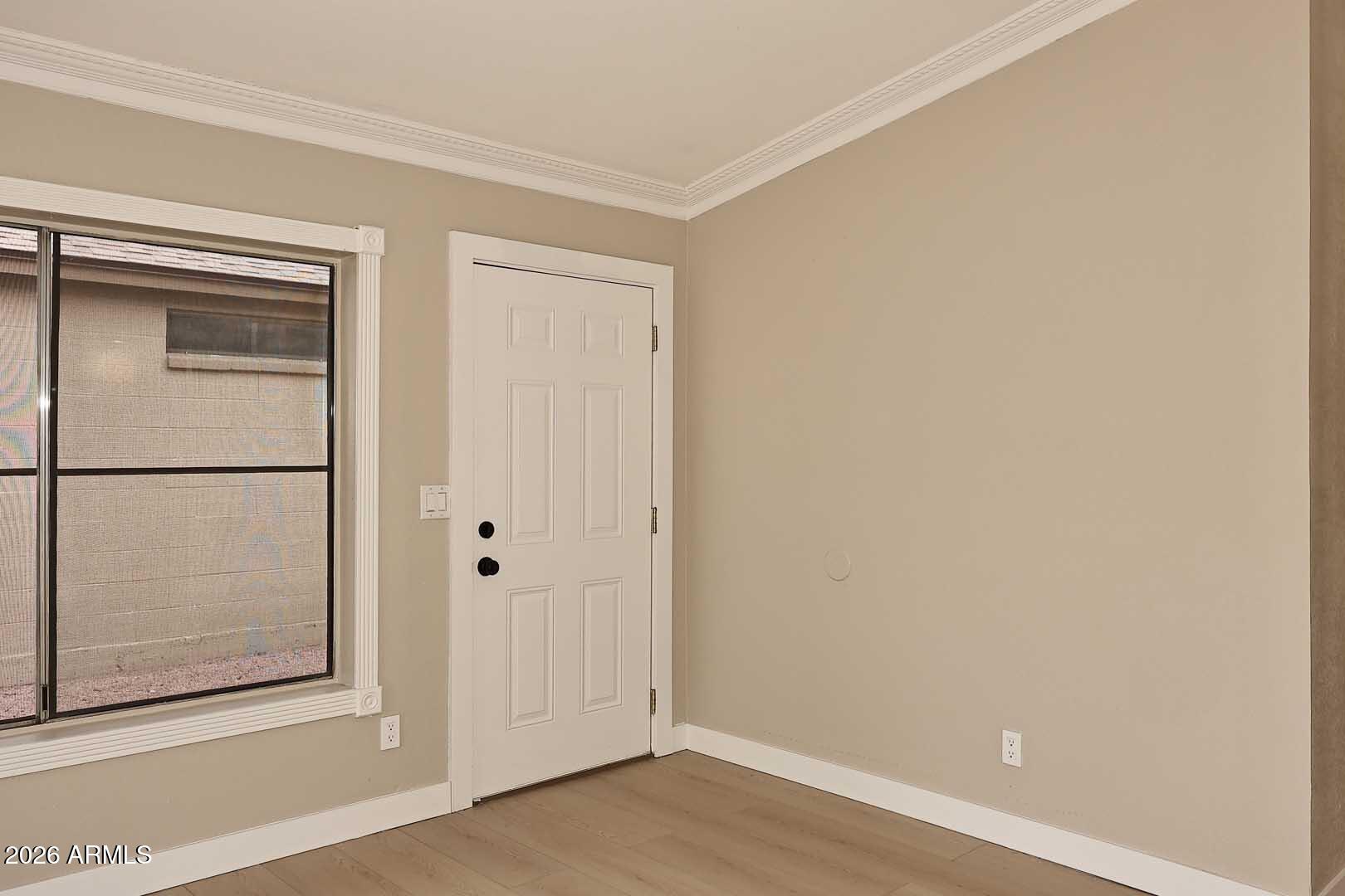 10844 West Ruth Avenue Peoria, AZ 85345 - Photo 4 of 33 a view of an empty room