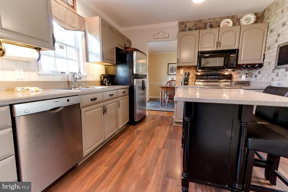 8 Irish Place Lititz, PA 17543 - Photo 14 of 53