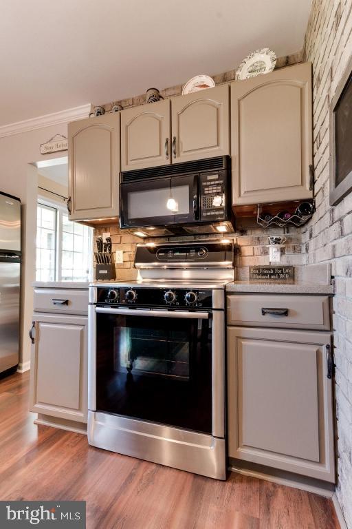 8 Irish Place Lititz, PA 17543 - Photo 16 of 53
