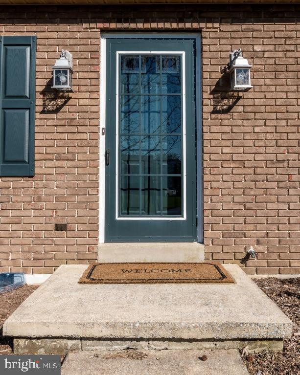 8 Irish Place Lititz, PA 17543 - Photo 3 of 53