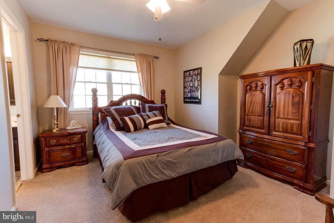 8 Irish Place Lititz, PA 17543 - Photo 25 of 53