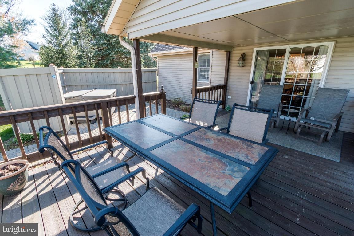 8 Irish Place Lititz, PA 17543 - Photo 38 of 53