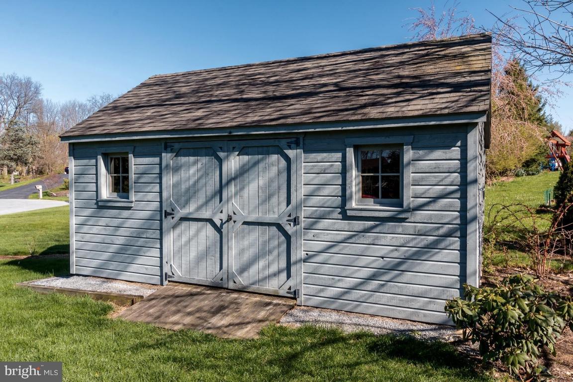 8 Irish Place Lititz, PA 17543 - Photo 41 of 53