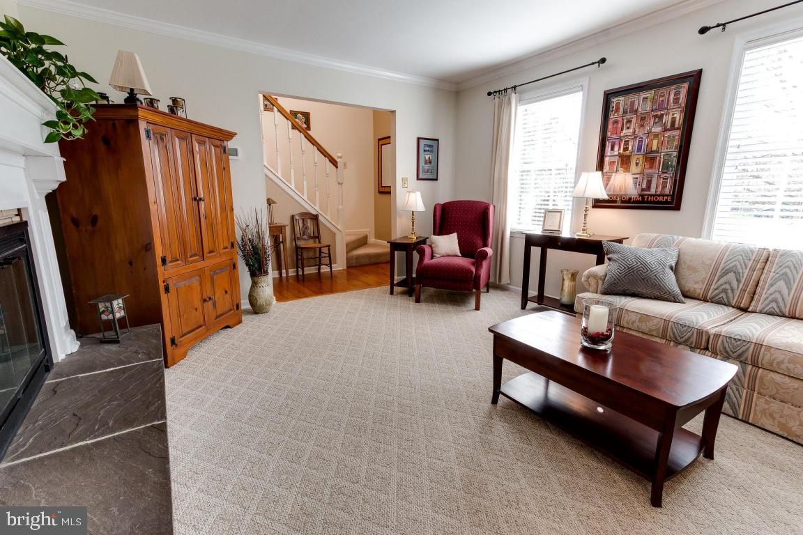 8 Irish Place Lititz, PA 17543 - Photo 7 of 53