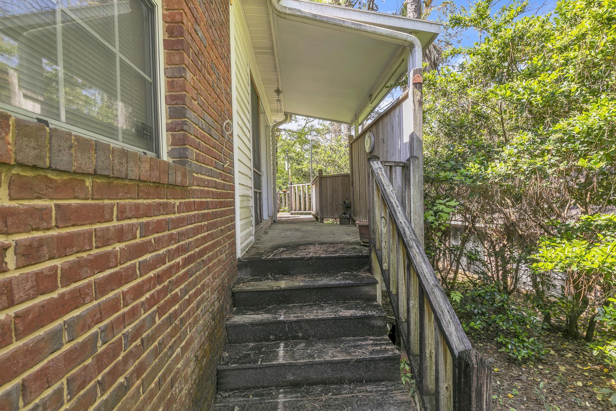 367 Ridgewood Drive Daphne, AL 36526 - Photo 55 of 71 Stairs