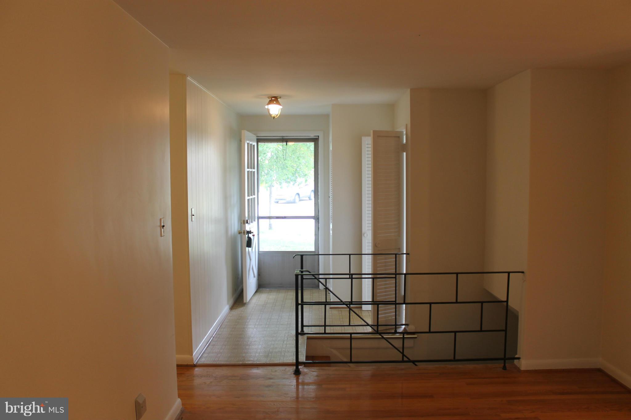 9413 Curran Road Silver Spring, MD 20901 - Photo 19 of 26 Interior (General)