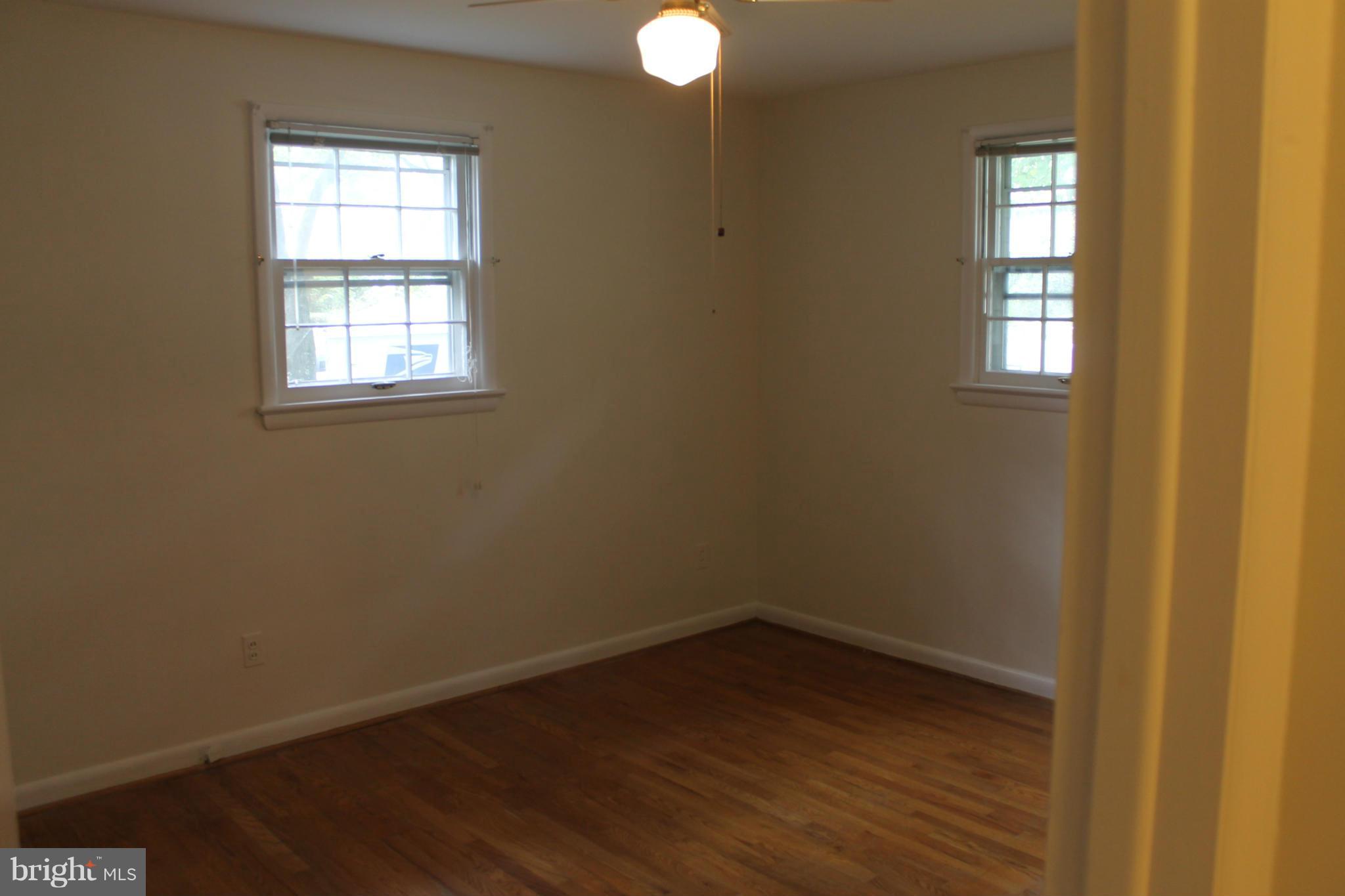 9413 Curran Road Silver Spring, MD 20901 - Photo 6 of 26 Bedroom (Master)
