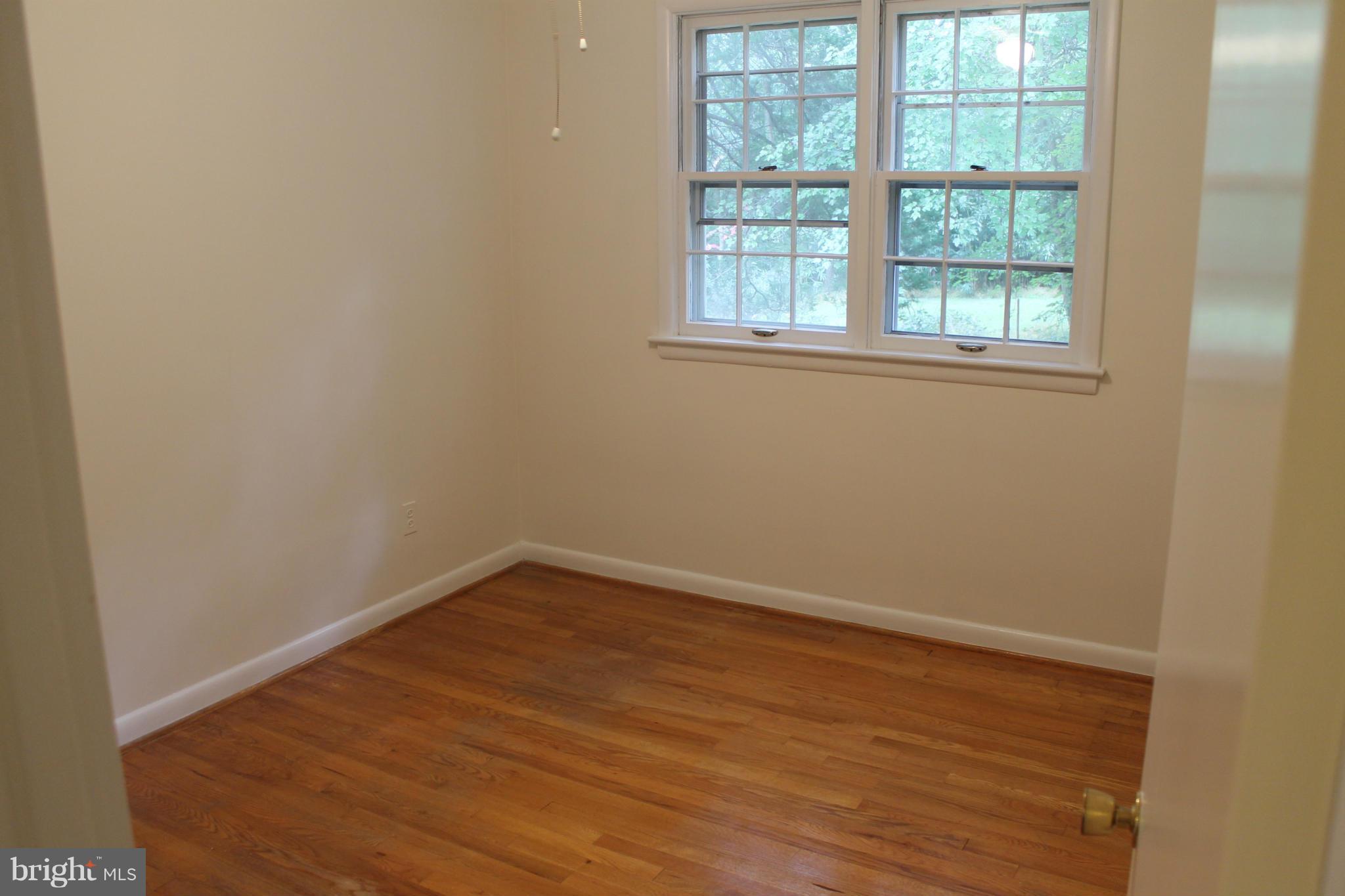9413 Curran Road Silver Spring, MD 20901 - Photo 8 of 26 Bedroom