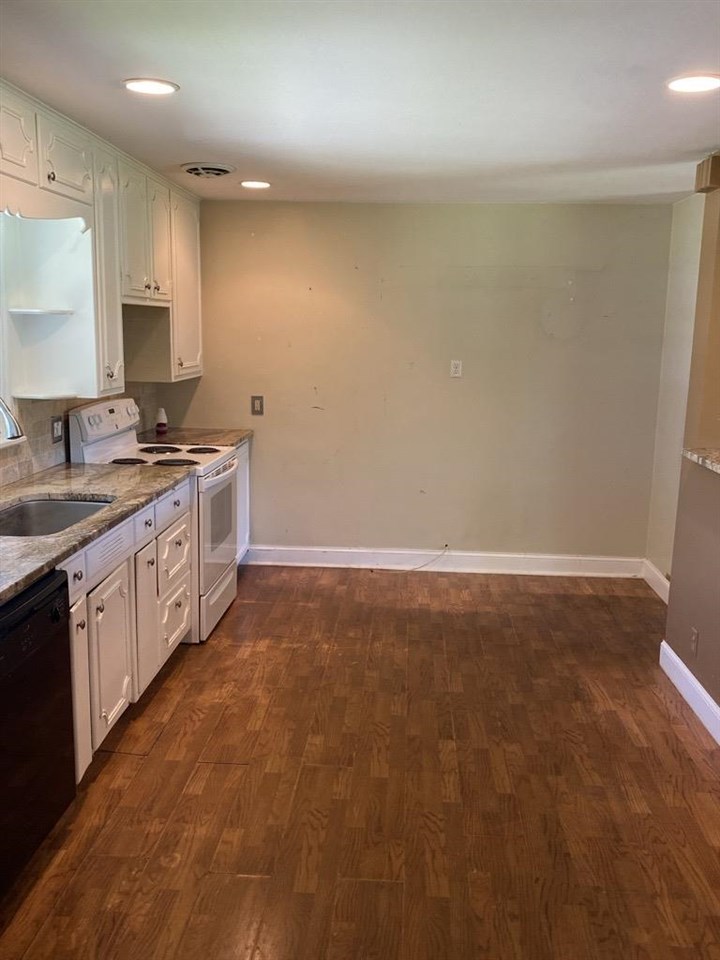 161 West Remus Road Mount Pleasant, MI 48858 - Photo 14 of 23 50043544-13.JPG