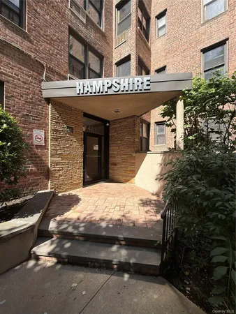$348,000 | 140-39 34th Avenue, Unit 2S | Flushing