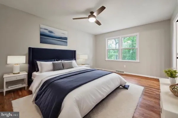 $4,400 | 19822 Smith Circle, Ashburn, VA 20147