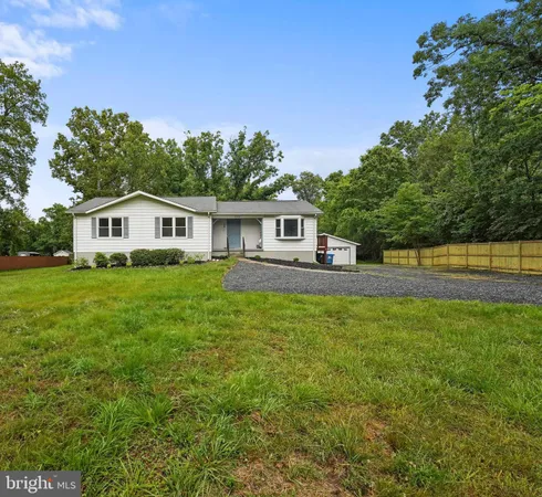 $4,400 | 19822 Smith Circle, Ashburn, VA 20147