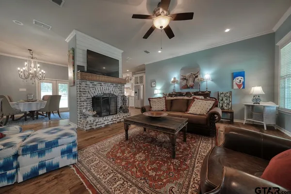 $1,250,000 | 12075 County Road 452, Lindale, TX 75771